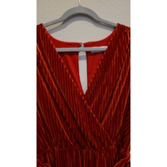 Anthropologie Ali & Jay Jumpsuit Womens M Ruby Red Velvet Pleated Wrap V-Neck - Picture 4 of 13